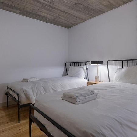 Glamorous 3Bdr Apartment In City Center By Lovelystay Lisbon Bagian luar foto
