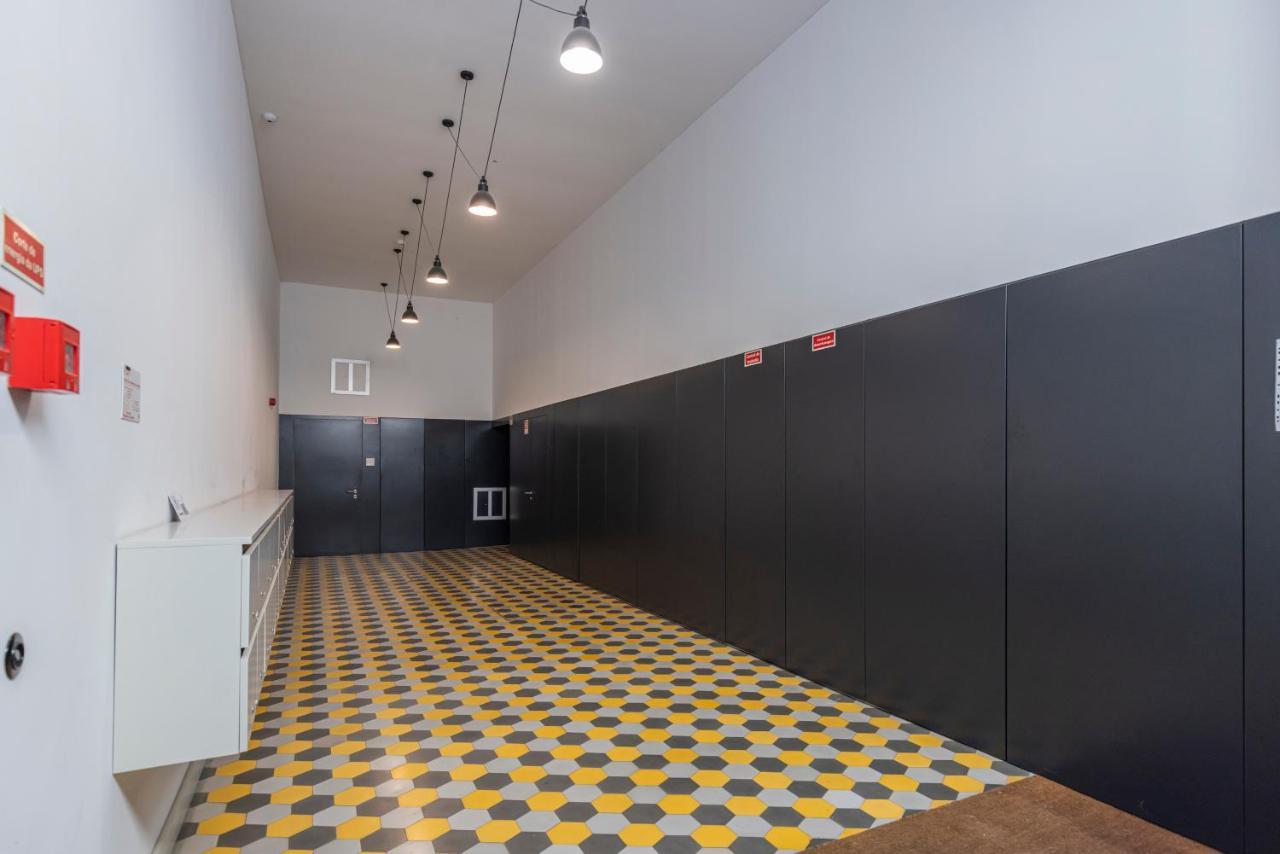 Glamorous 3Bdr Apartment In City Center By Lovelystay Lisbon Bagian luar foto