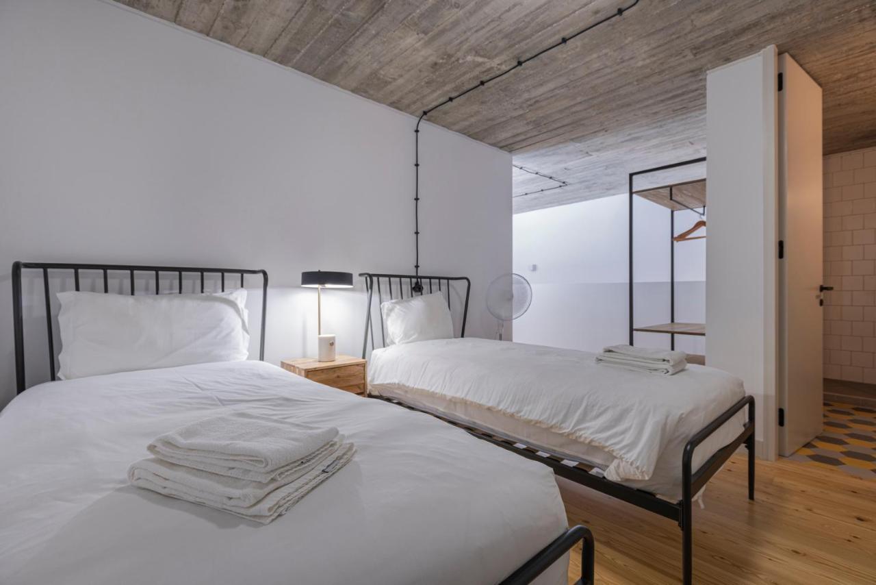 Glamorous 3Bdr Apartment In City Center By Lovelystay Lisbon Bagian luar foto