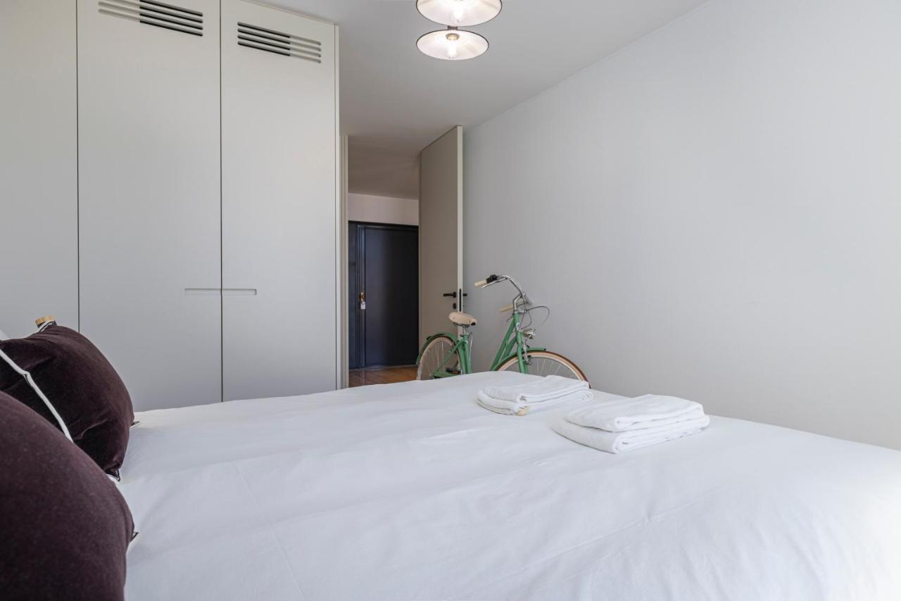 Glamorous 3Bdr Apartment In City Center By Lovelystay Lisbon Bagian luar foto
