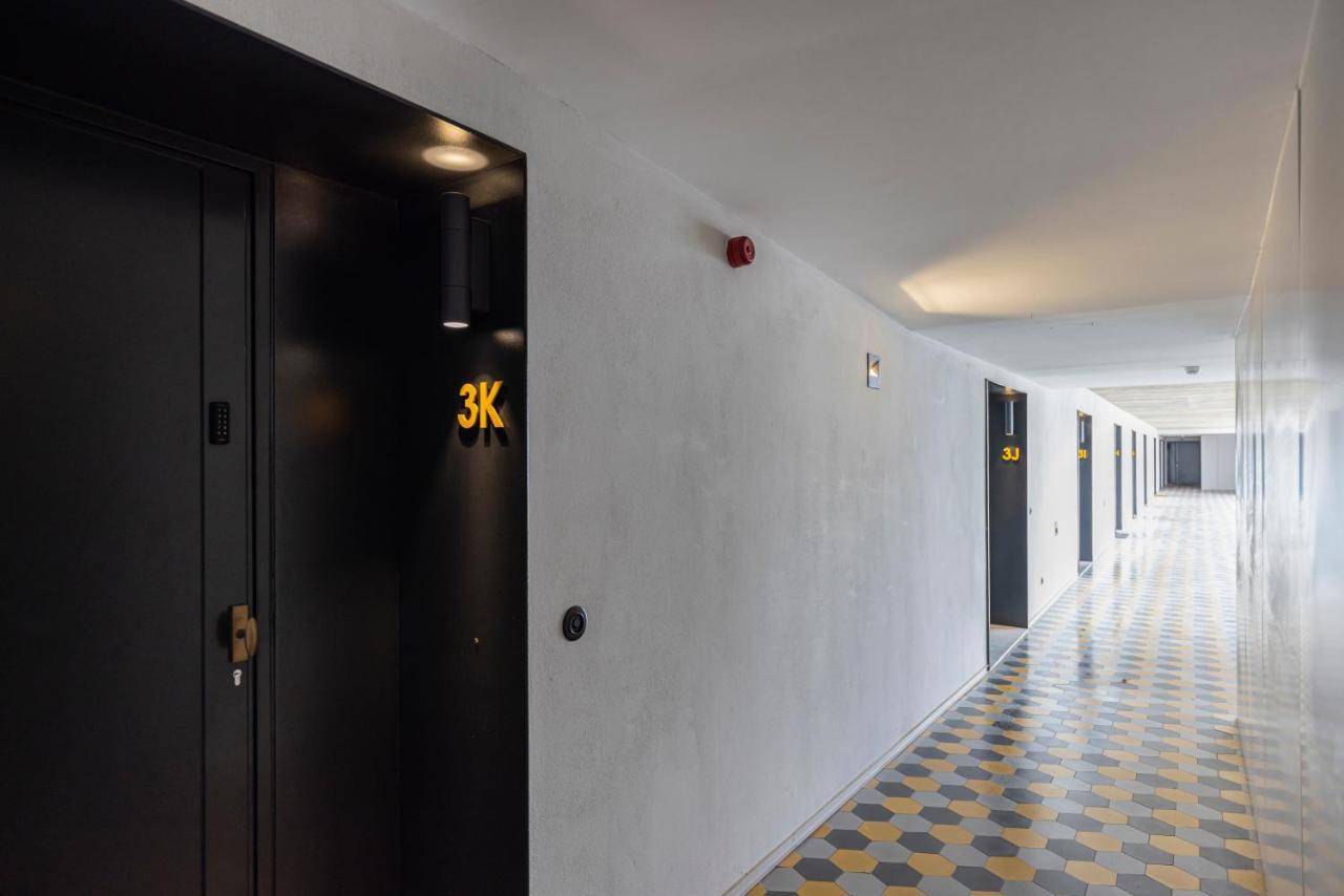 Glamorous 3Bdr Apartment In City Center By Lovelystay Lisbon Bagian luar foto