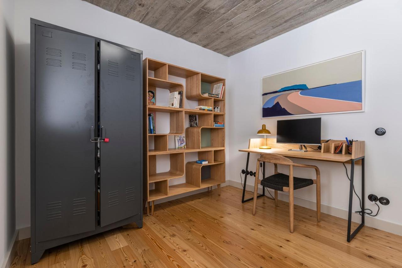Glamorous 3Bdr Apartment In City Center By Lovelystay Lisbon Bagian luar foto