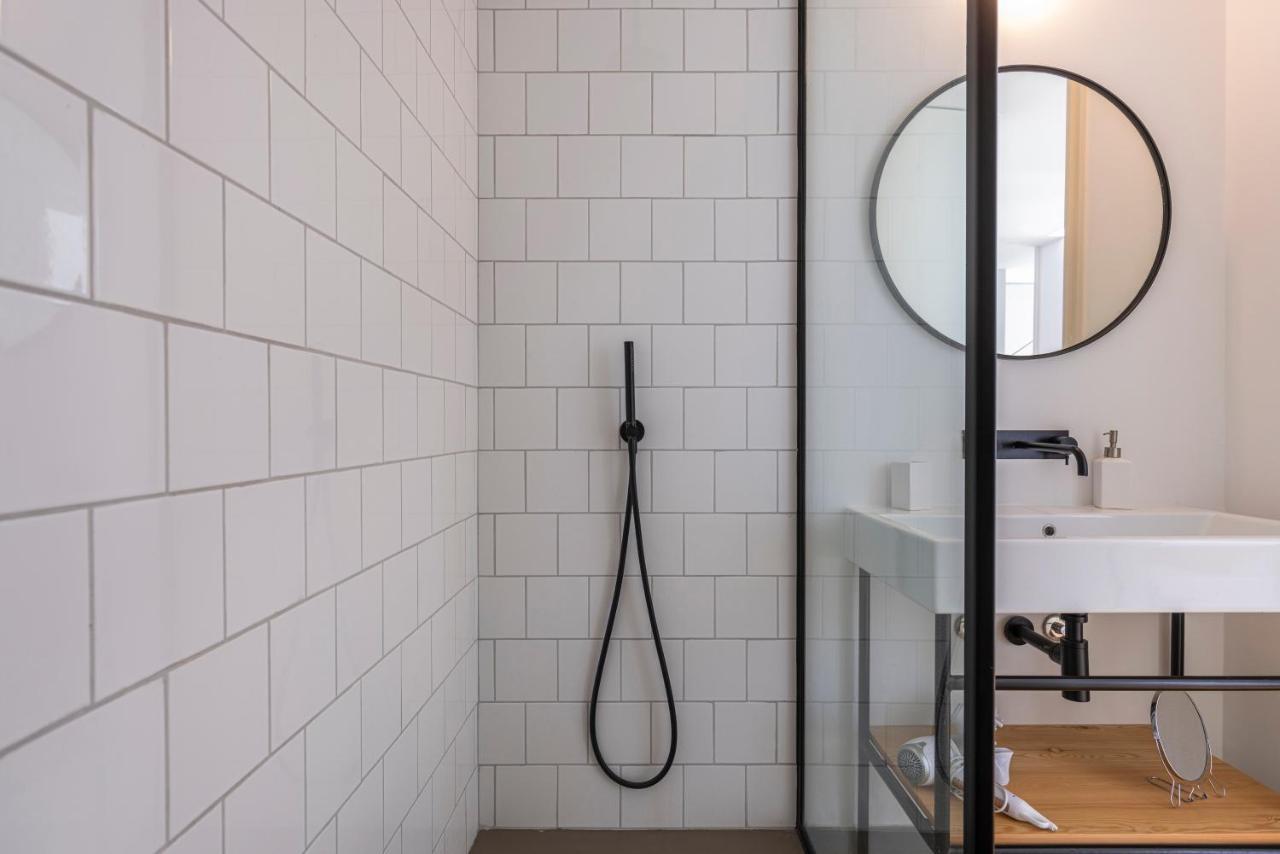Glamorous 3Bdr Apartment In City Center By Lovelystay Lisbon Bagian luar foto